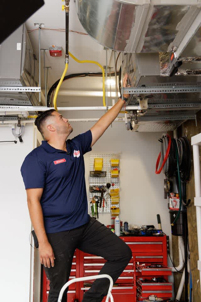 Guaranteed Service ensures top-notch HVAC maintenance with our dedicated team, delivering quality and professionalism every time.
