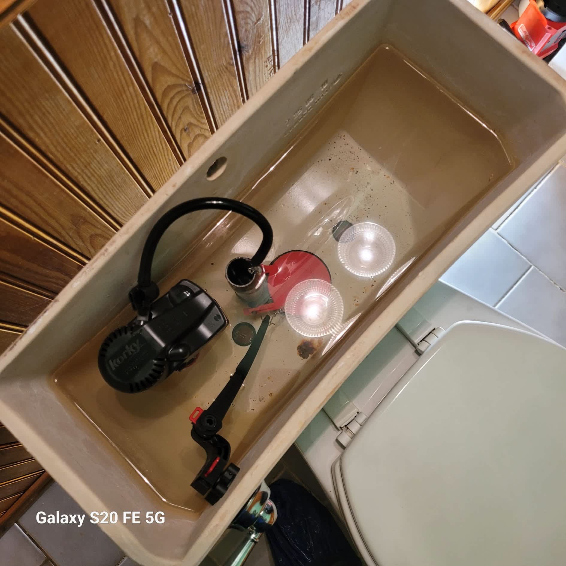 Ensure your bathroom plumbing runs smoothly with Service Professionals, where quality meets reliability.