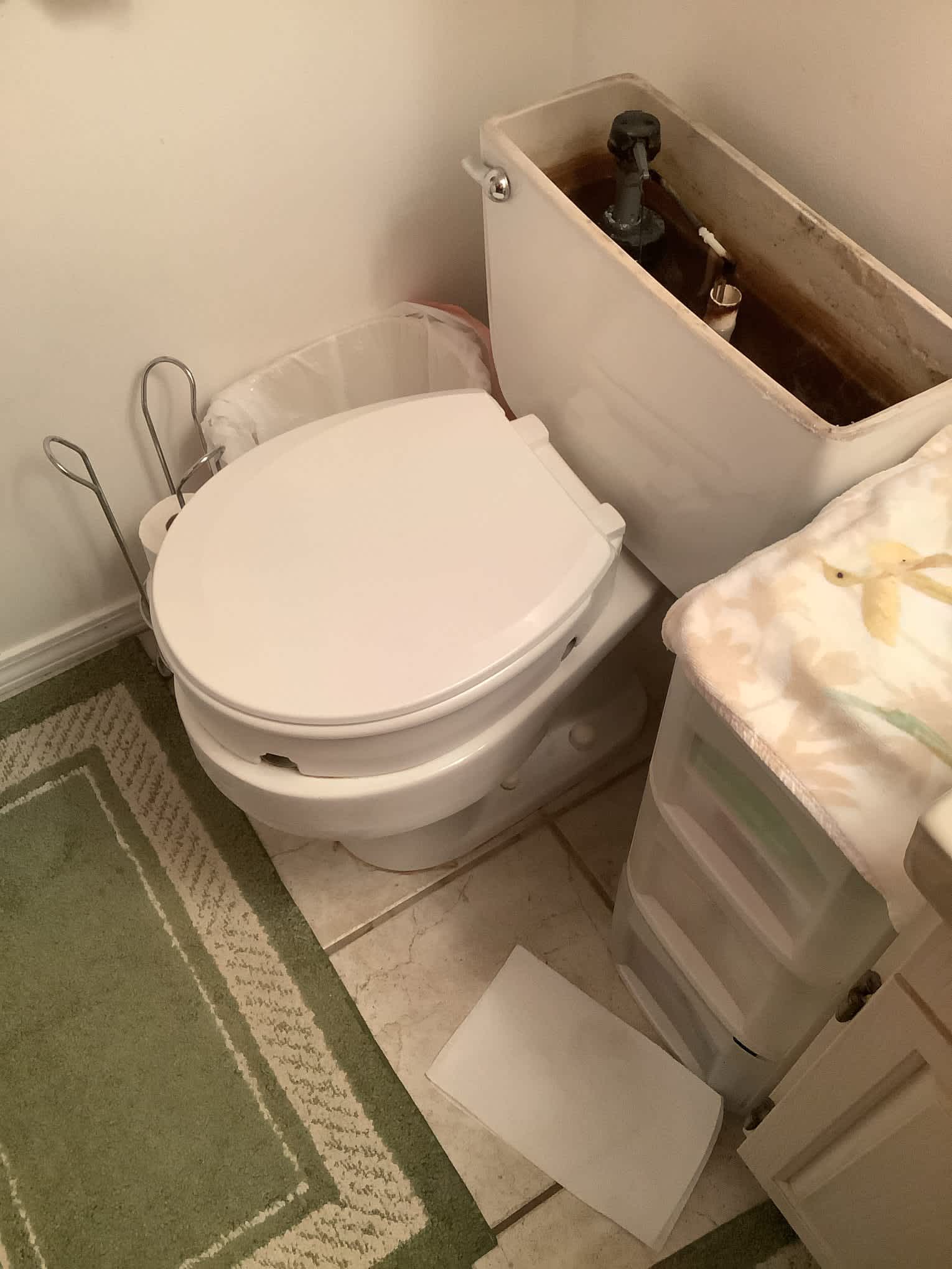 Trust Summers Plumbing Heating & Cooling for your essential bathroom repairs and maintenance.