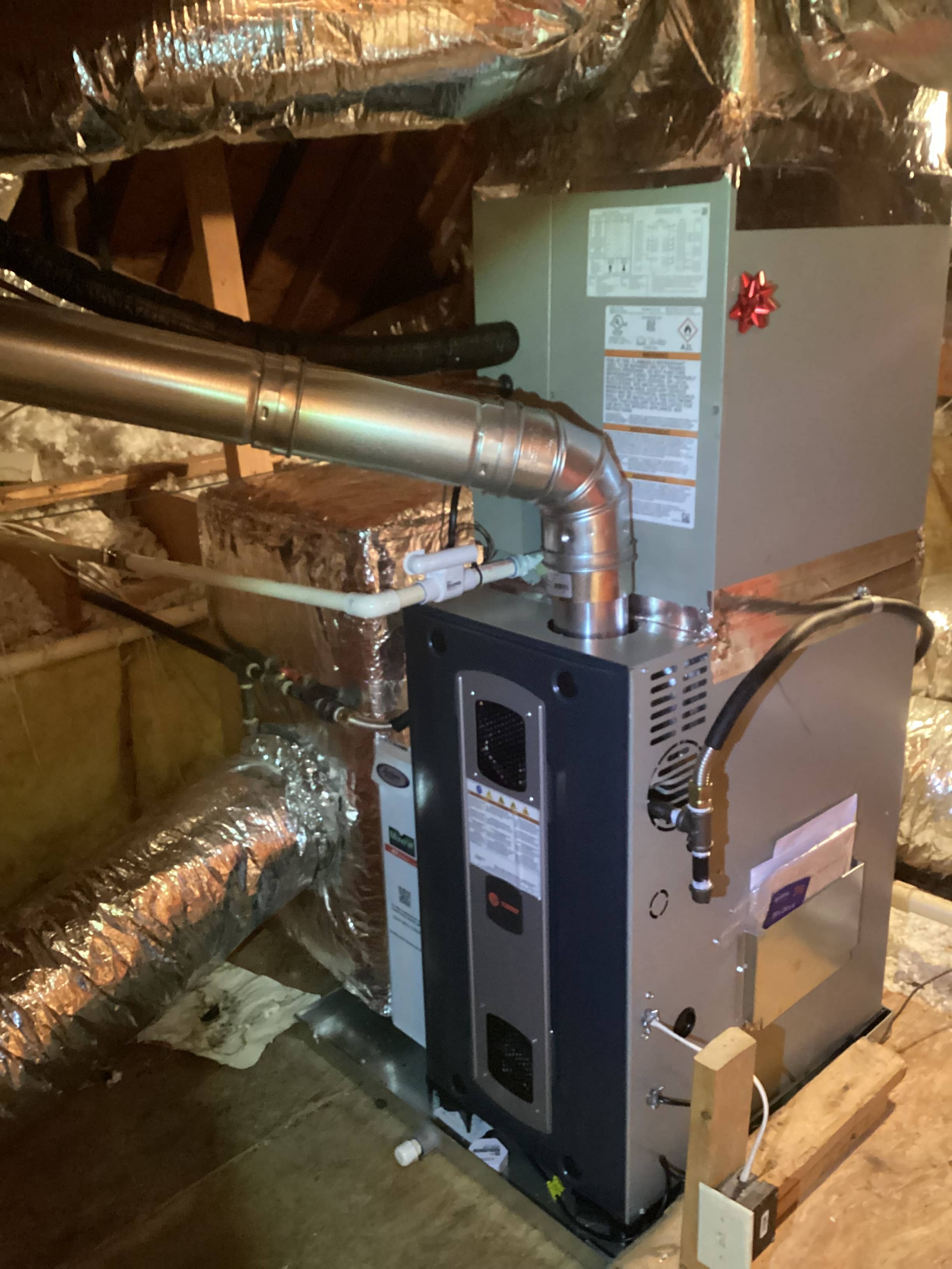 With Moncrief Heating & Air Conditioning, experience top-of-the-line heating installations that prioritize your comfort and efficiency.