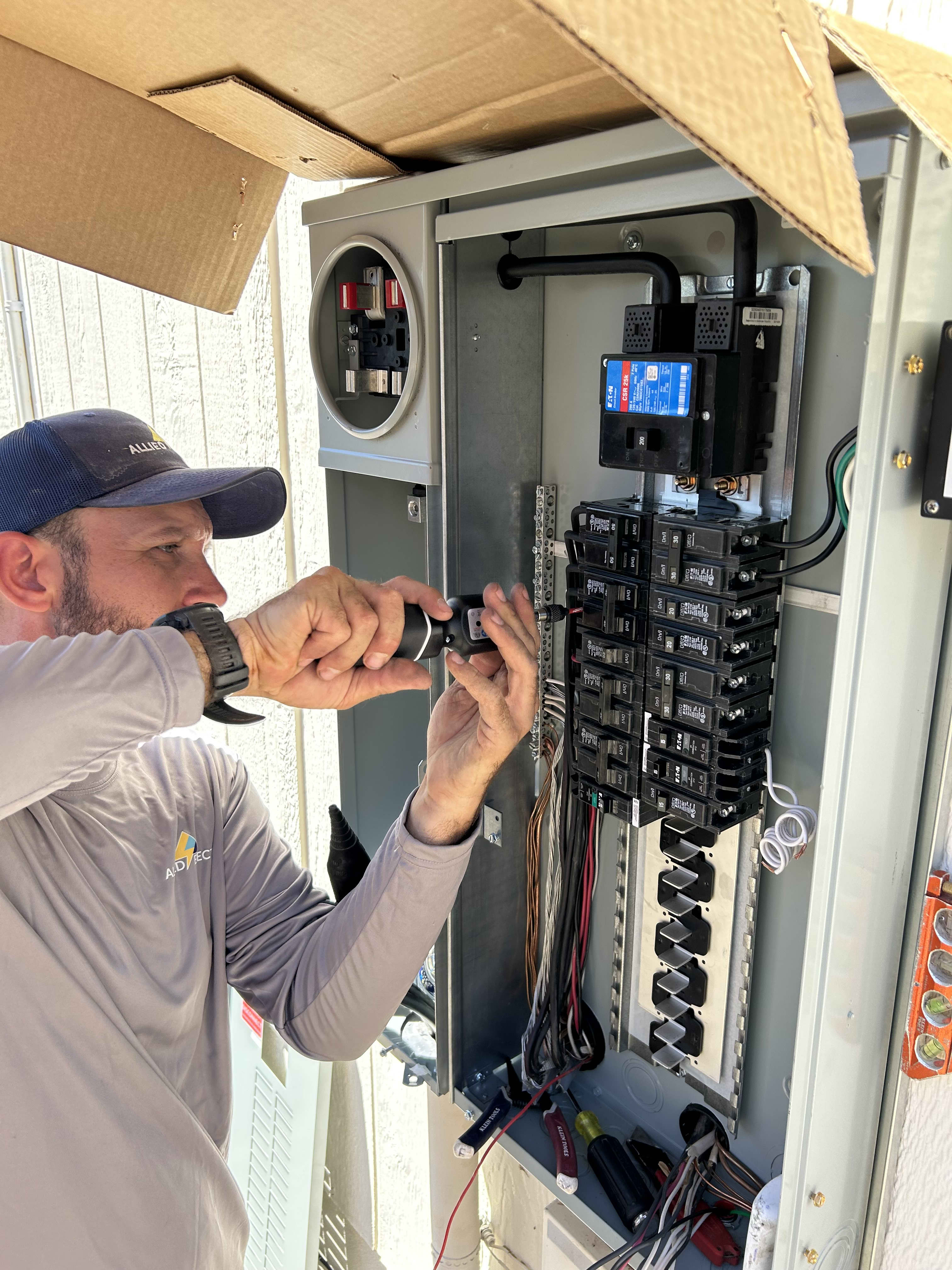 Allied Electric ensures top-notch professionalism and expertise in every electrical service.