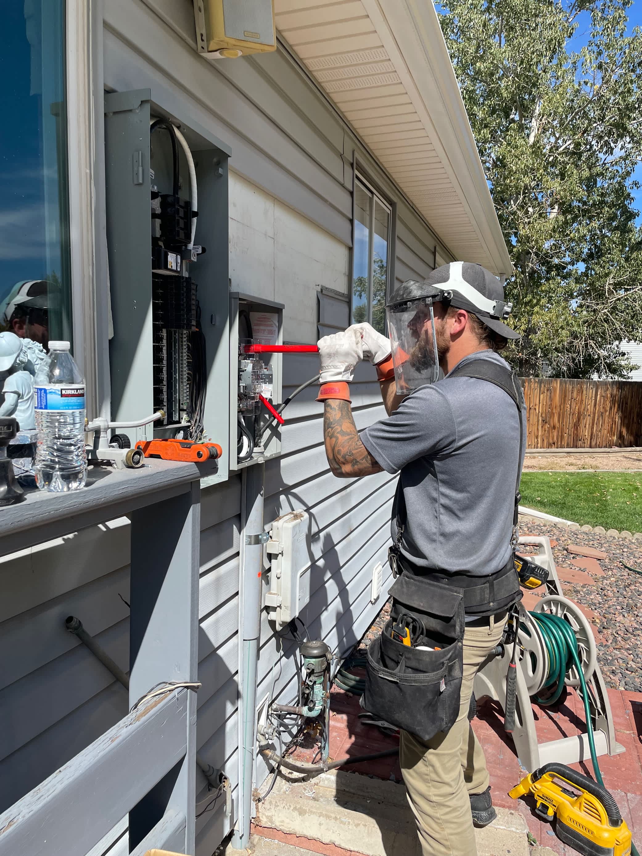 Experience top-tier professionalism and commitment with Bell Plumbing, Heating, Cooling & Electrical's expert services.