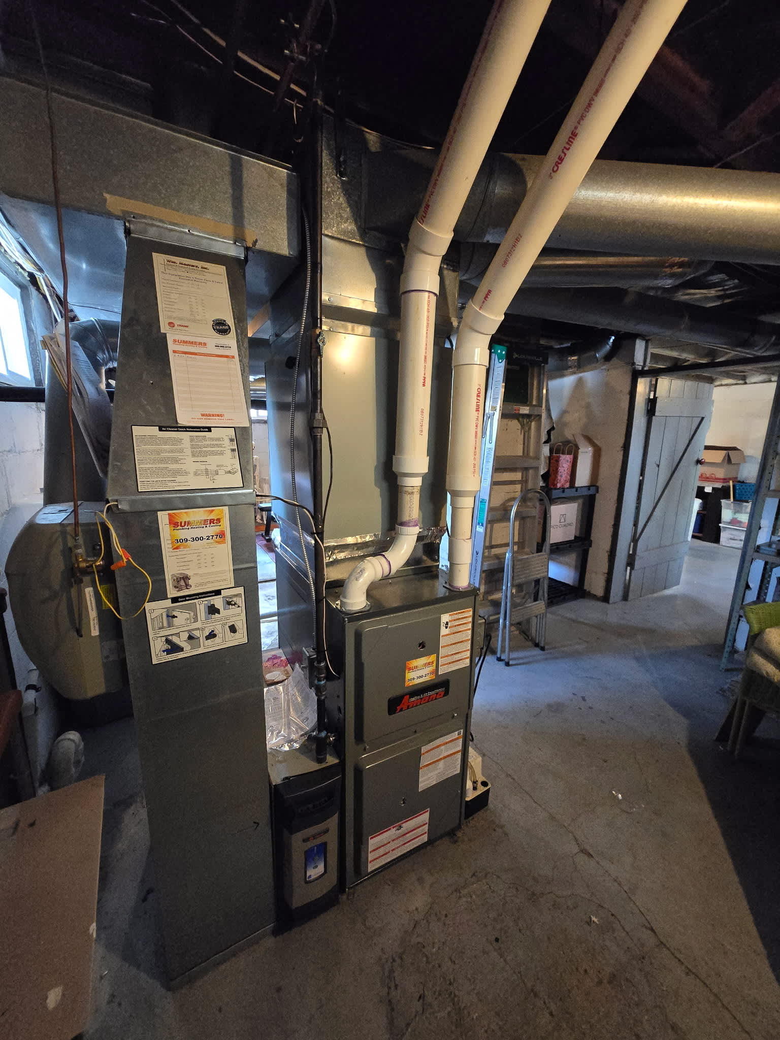 Experience top-tier climate control solutions with Summers Plumbing Heating & Cooling, where professionalism and quality work meet your HVAC needs.