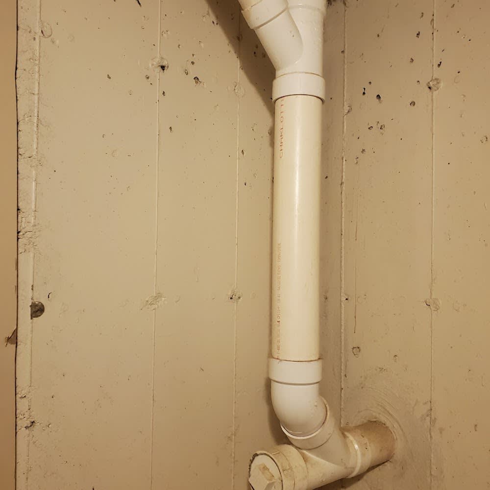 Experience reliable and professional plumbing solutions with Flatley's Plumbing Express.