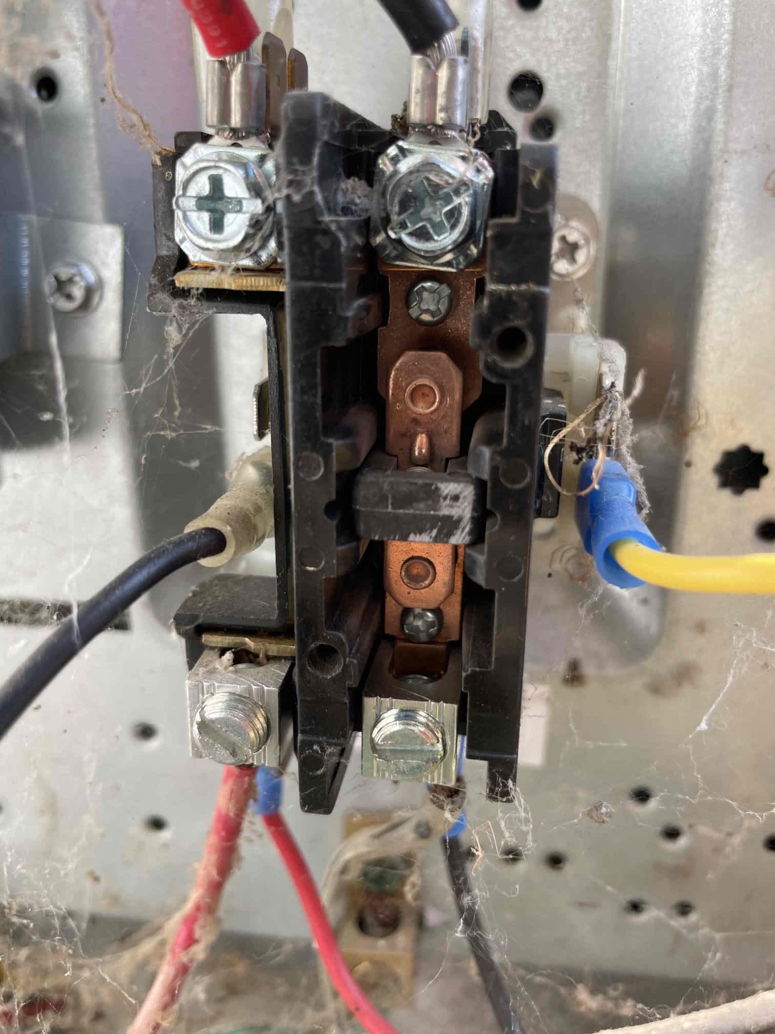 Trust Summers Plumbing Heating & Cooling for your technical and maintenance needs.