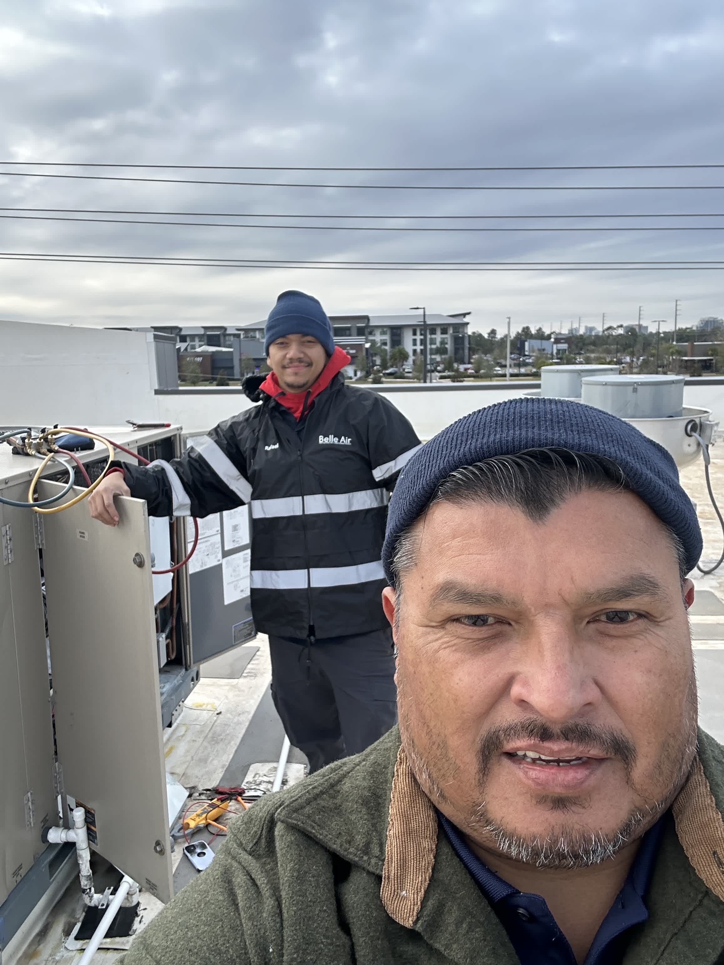 Belle Air's dedicated technicians ensure optimal HVAC performance, come rain or shine.