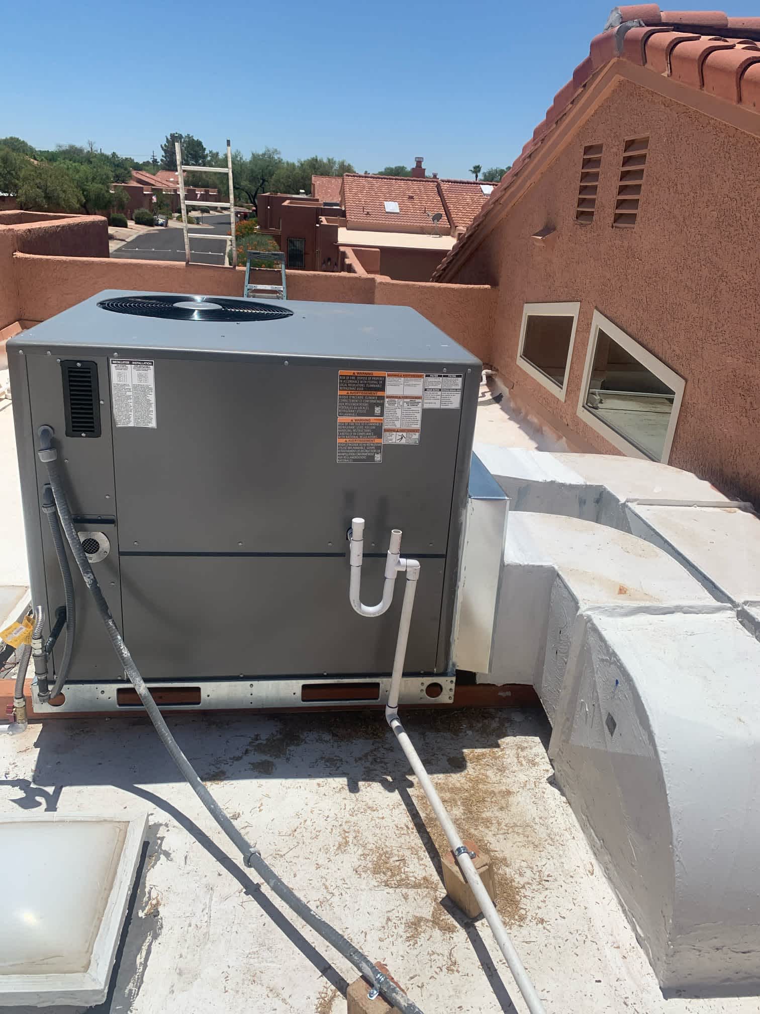 Trust Russett Southwest Corporation for professional and reliable rooftop HVAC installations that showcase quality and value.