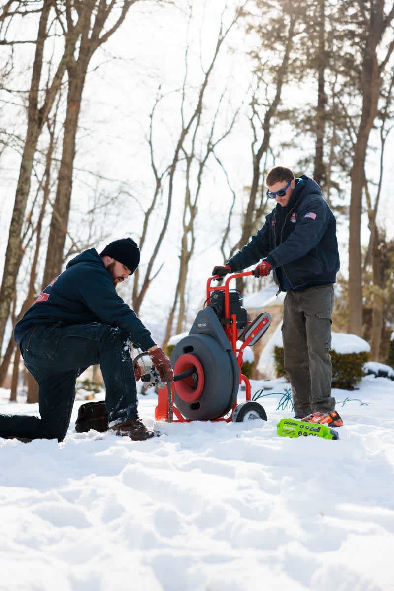 Guaranteed Service ensures reliability and professionalism even in the toughest outdoor conditions.