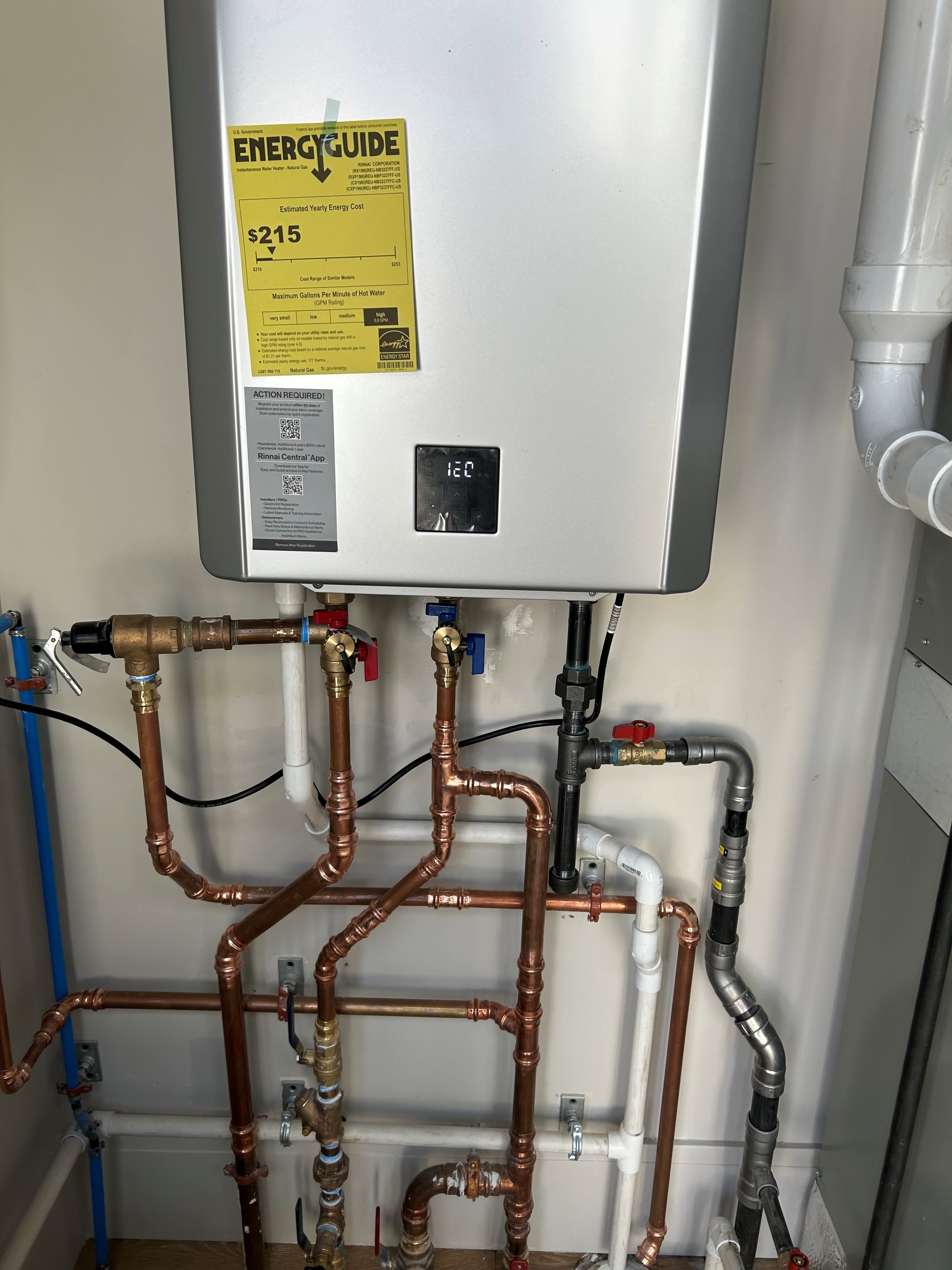 Trust Lanz Plumbing, Heating & Cooling, Inc. for expertly installed energy-efficient water heaters and superior plumbing solutions.