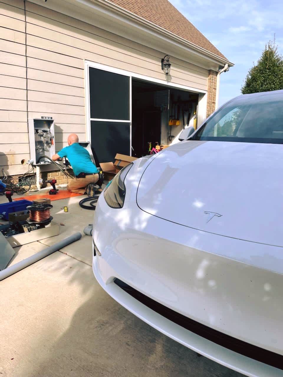 Experience top-notch electrical solutions with a focus on quality and professionalism at Dawson's Electric & Air.