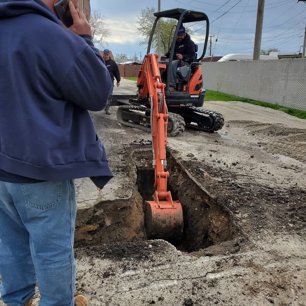 Flatley's Plumbing Express: Expert excavation services ensuring efficient and professional solutions to your plumbing needs.