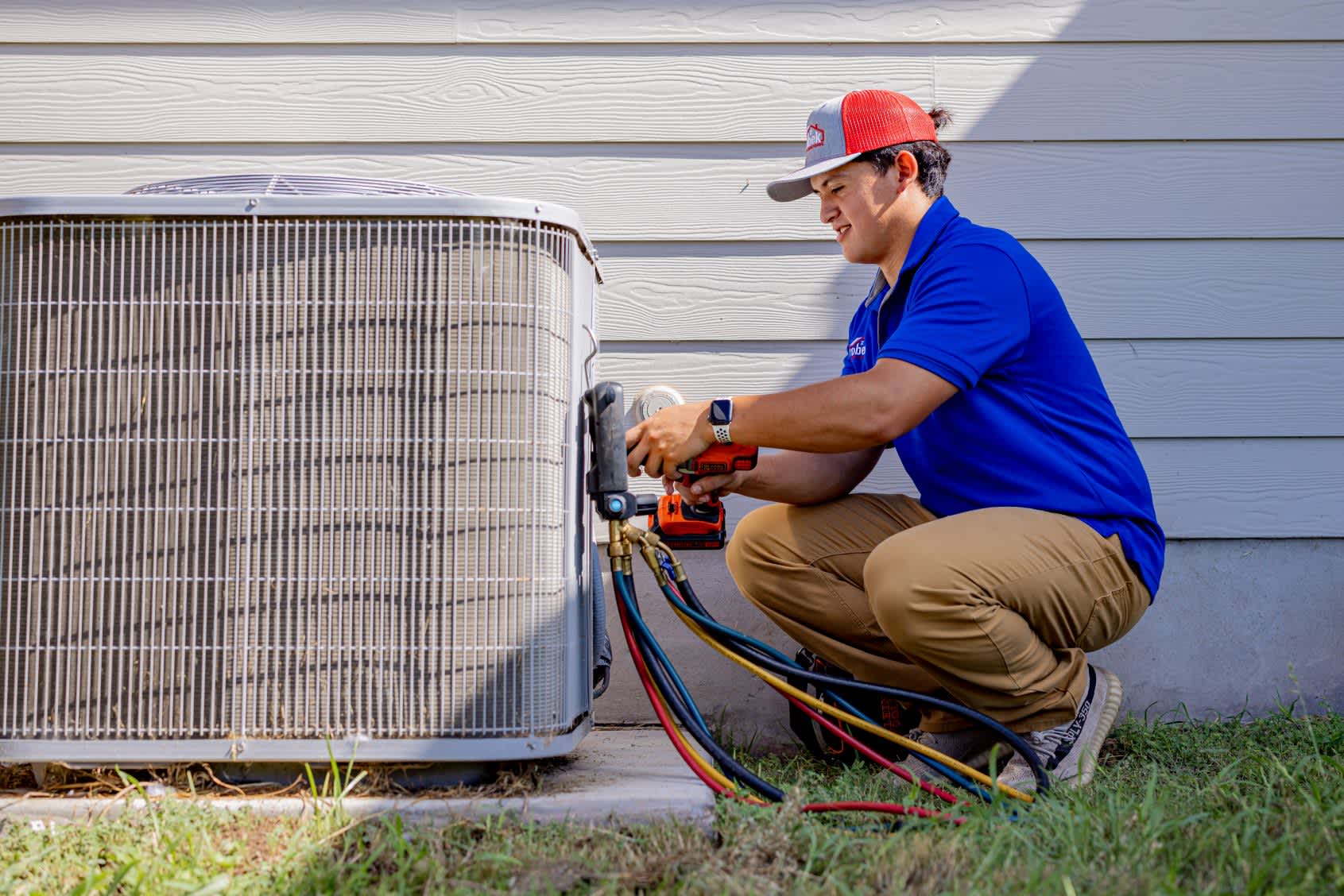 Experience top-notch HVAC services with Parobek Plumbing & Air Conditioning—where professionalism meets quality.