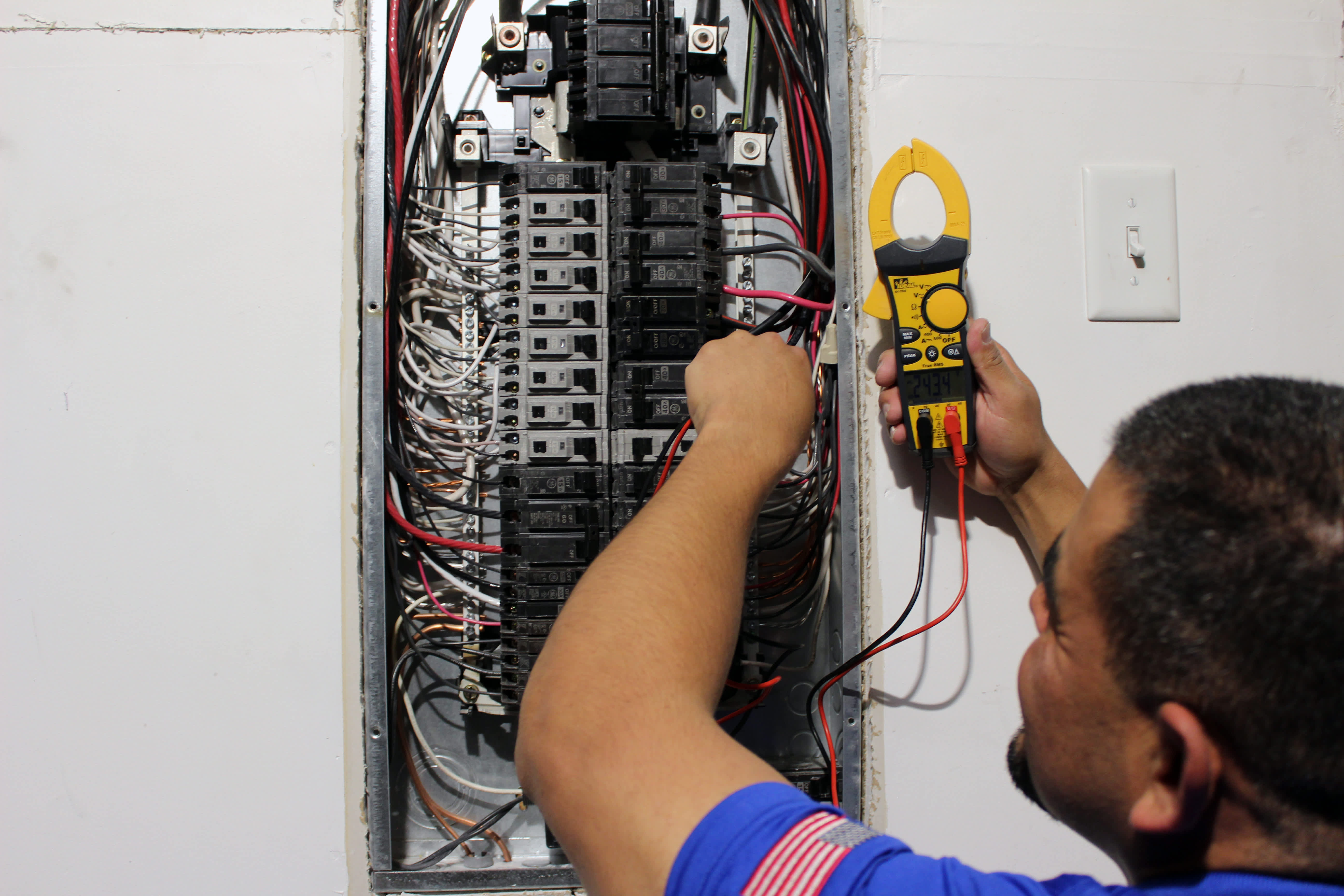 WireNut Home Services: Precision and expertise in every electrical service.