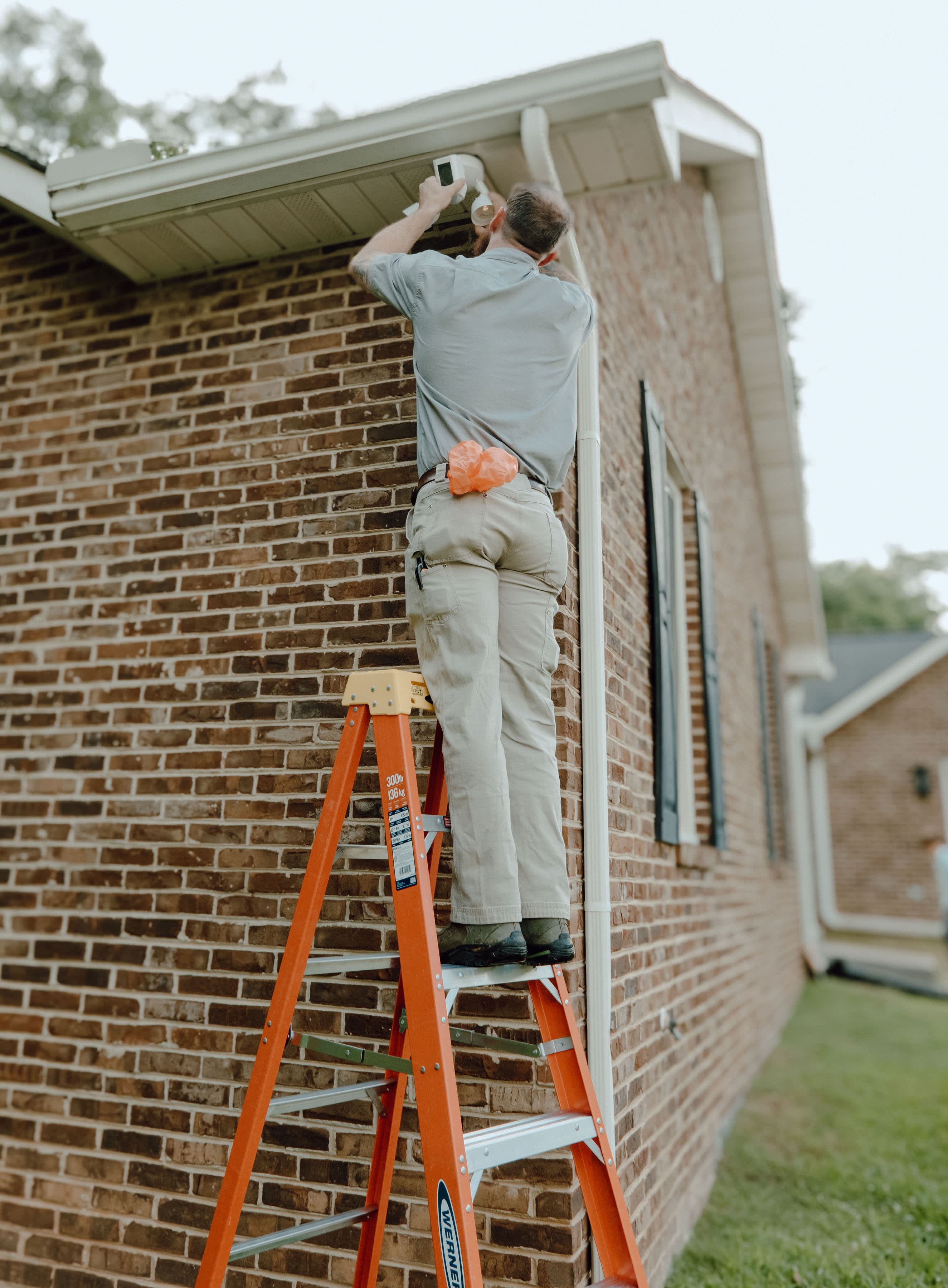 Experience exceptional service with Atomic Electric Service Inc. as our expert technicians ensure your home's electrical systems are in perfect condition.