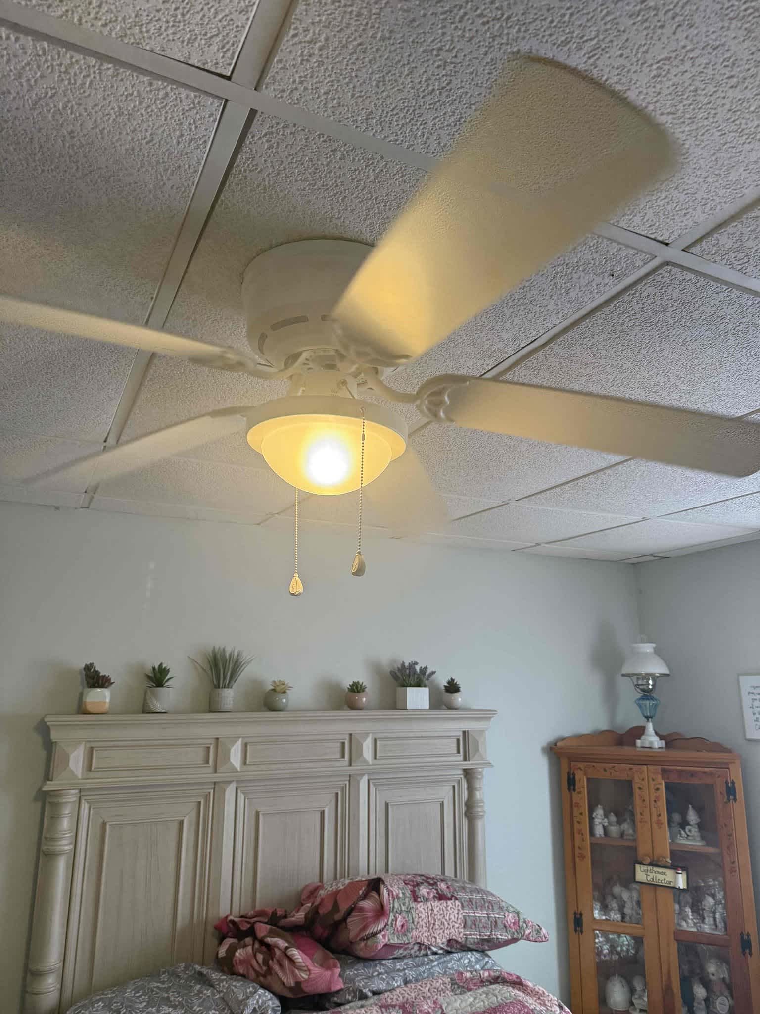 Enhance your home's comfort and style with Service Professionals' expert ceiling fan installations, ensuring a blend of elegance and efficiency.
