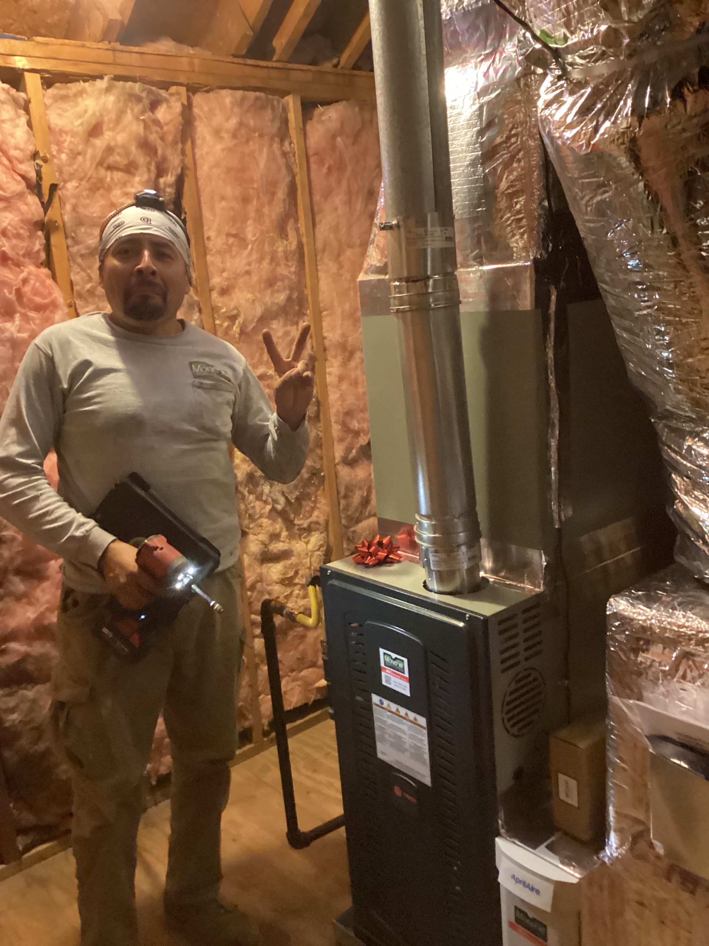 Moncrief Heating & Air Conditioning offers expert heating system installations, ensuring comfort and dependability for your home.