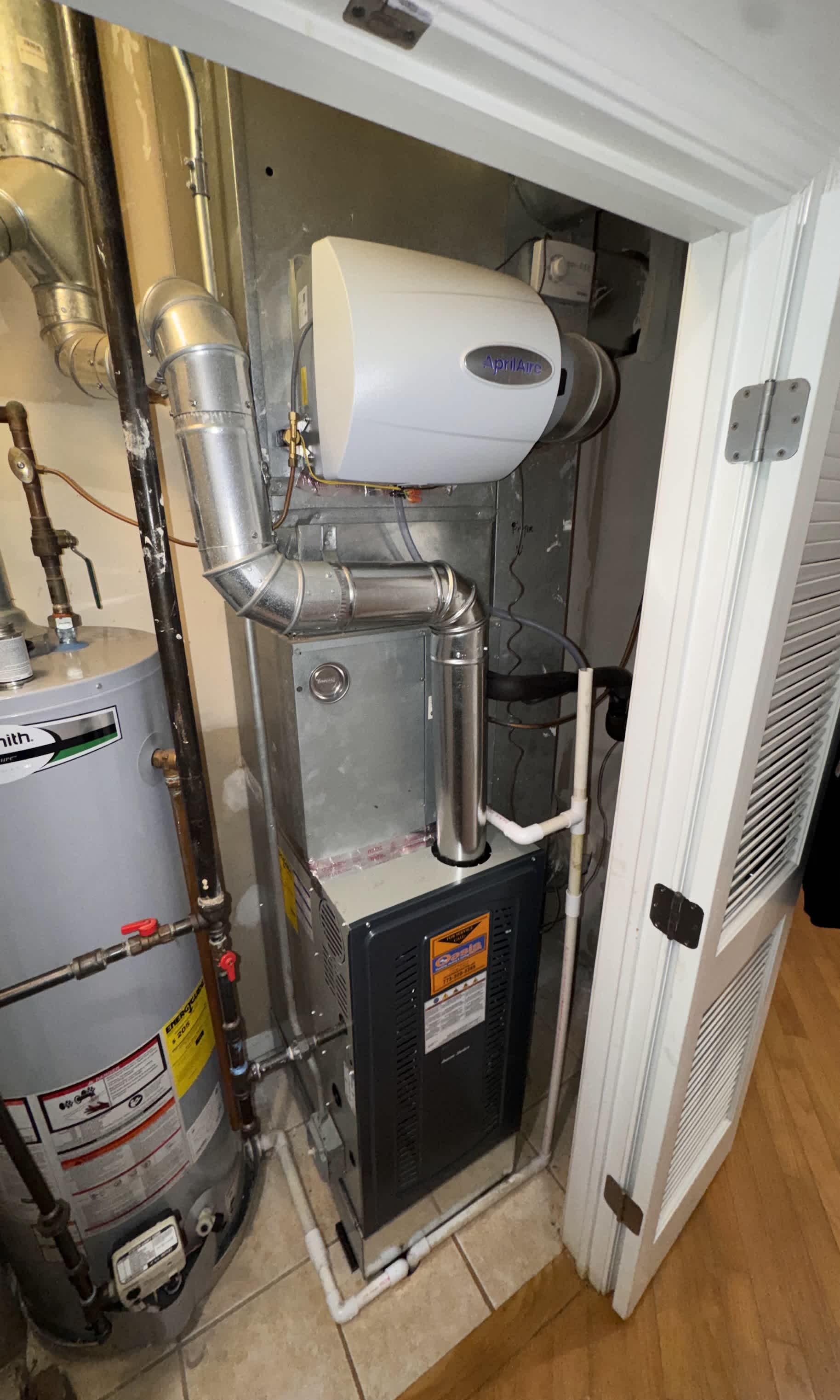 Oasis Heating and Cooling keeps your home comfortable and efficient with tidy, reliable furnace and humidifier installations for lasting indoor comfort.