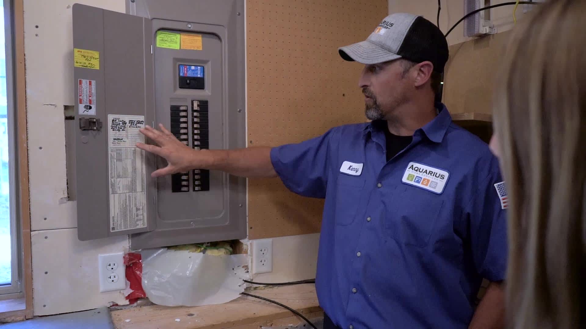 Experience unparalleled professionalism and expertise with Aquarius Home Services for all your electrical needs.