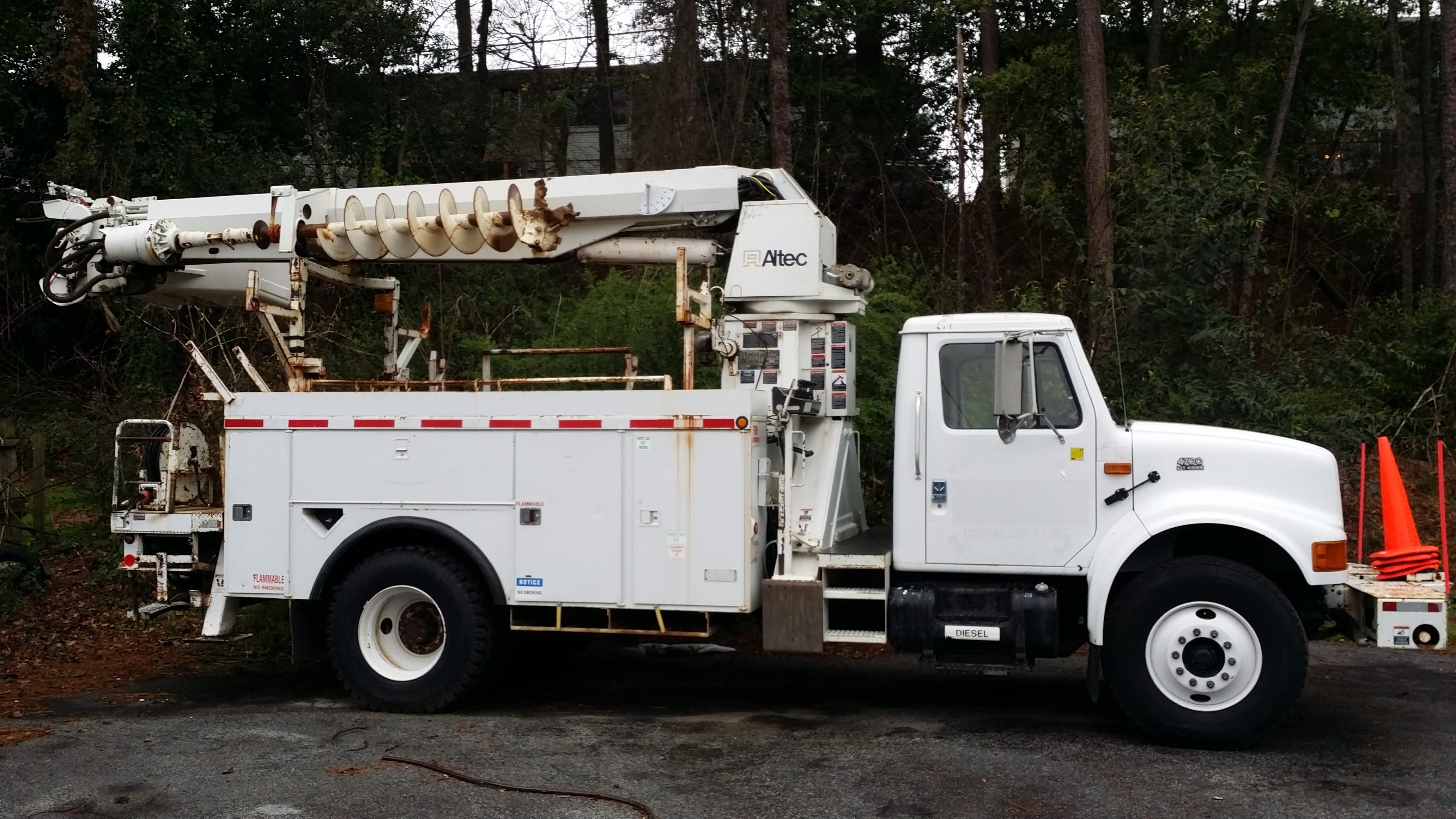 Aardvark Electric, Inc. - Equipped for quality and safety on every job, wherever it takes us.