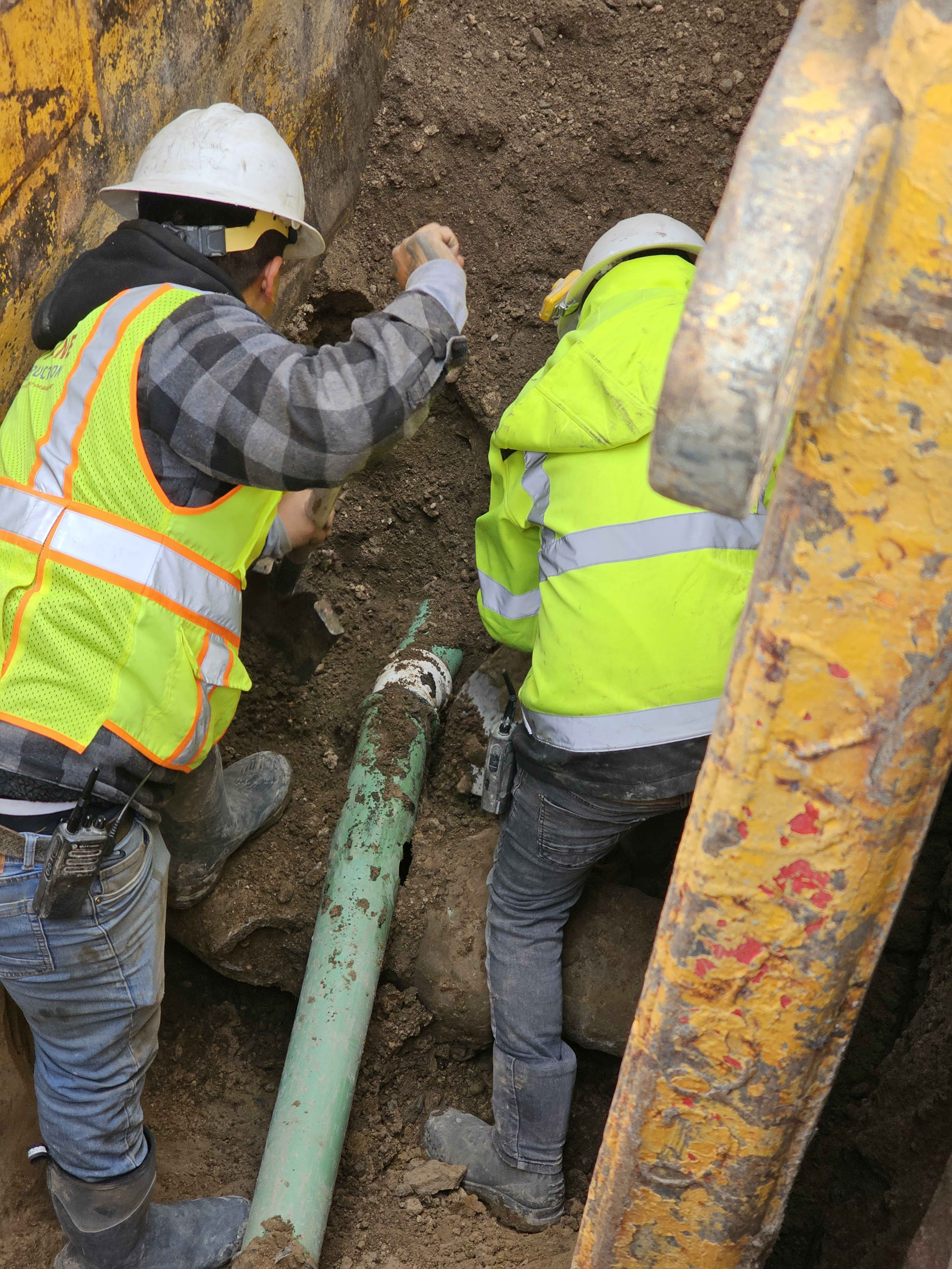 Eric's Plumbing & Drain Cleaning showcases expert and safe plumbing solutions for all your needs.