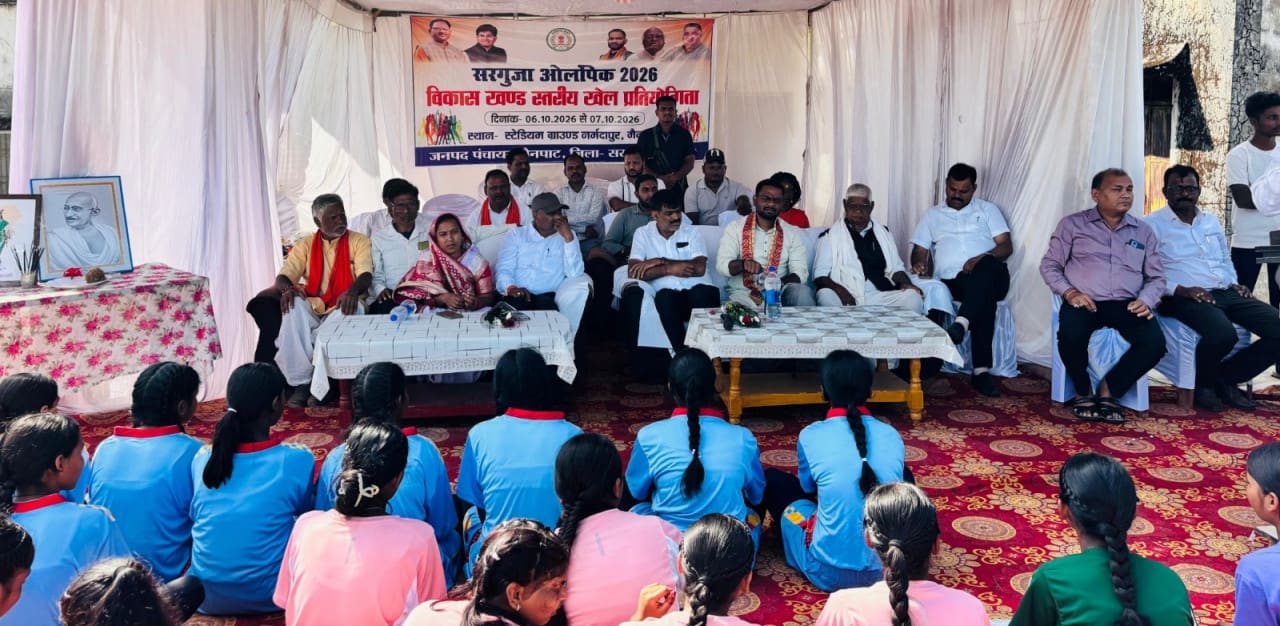 विकासखंड स्तरीय प्रतियोगिता में दौड़, रिले रेस, लंबी-ऊंची कूद, फुटबॉल और कबड्डी में खिलाडि़यों ने किया शानदार प्रदर्शन