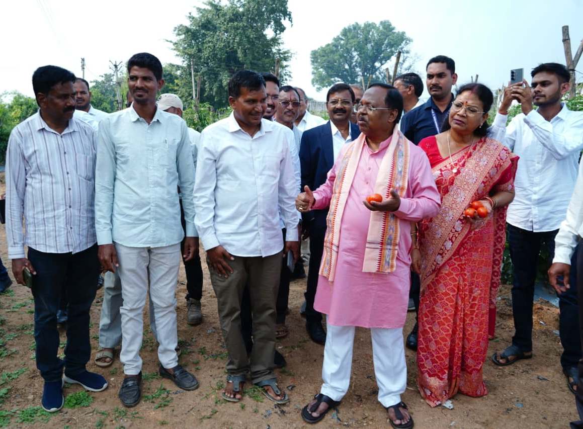 कृषि मंत्री नेताम के सख्त निर्देश - रबी 2025 के अंतर्गत किसानों के लंबित फसल बीमा क्लेम का आगामी तीन कार्य दिवस में होगा भुगतान