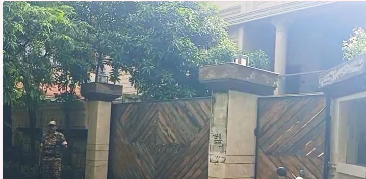 रायपुर में ED की बड़ी कार्रवाई! शराब घोटाले के आरोपी अनवर ढेबर के घर पहुंची टीम, 3-4 ठिकानों पर छापेमारी