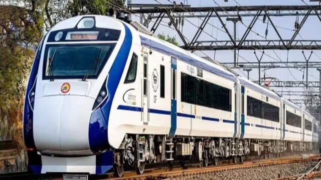 दिवाली-छठ पर रेलवे का तोहफा! दुर्ग-दिल्ली और गोंदिया-पटना के बीच चलेंगी स्पेशल ट्रेनें, जानें टाइम टेबल
