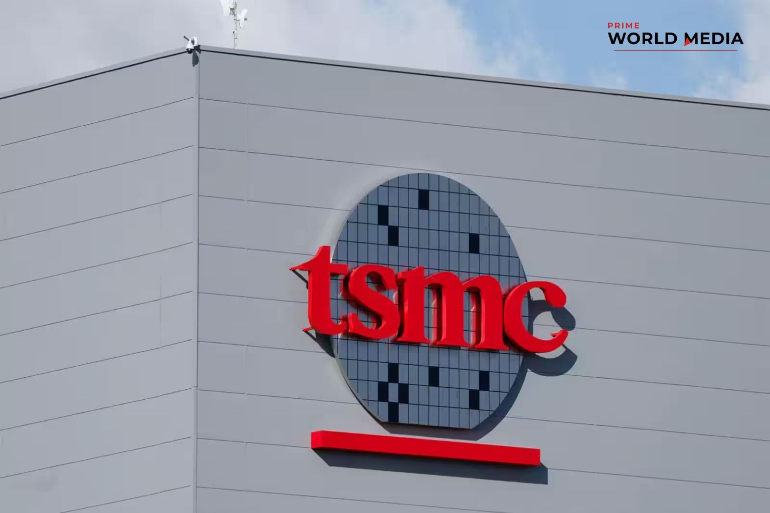 What Should Investors Watch as TSMC Reports Q3 2026 Earnings Today?