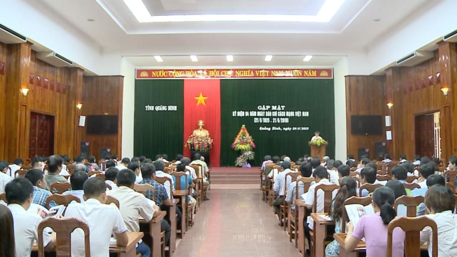 Gặp mặt báo chí nhân kỷ niệm 94 năm Ngày Báo chí Cách mạng Việt Nam
