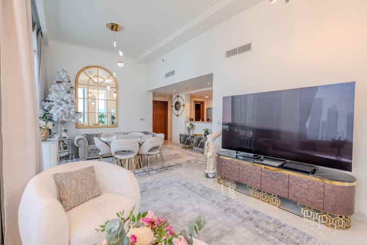 2BR Apt in the Heart of the City with Burj Views