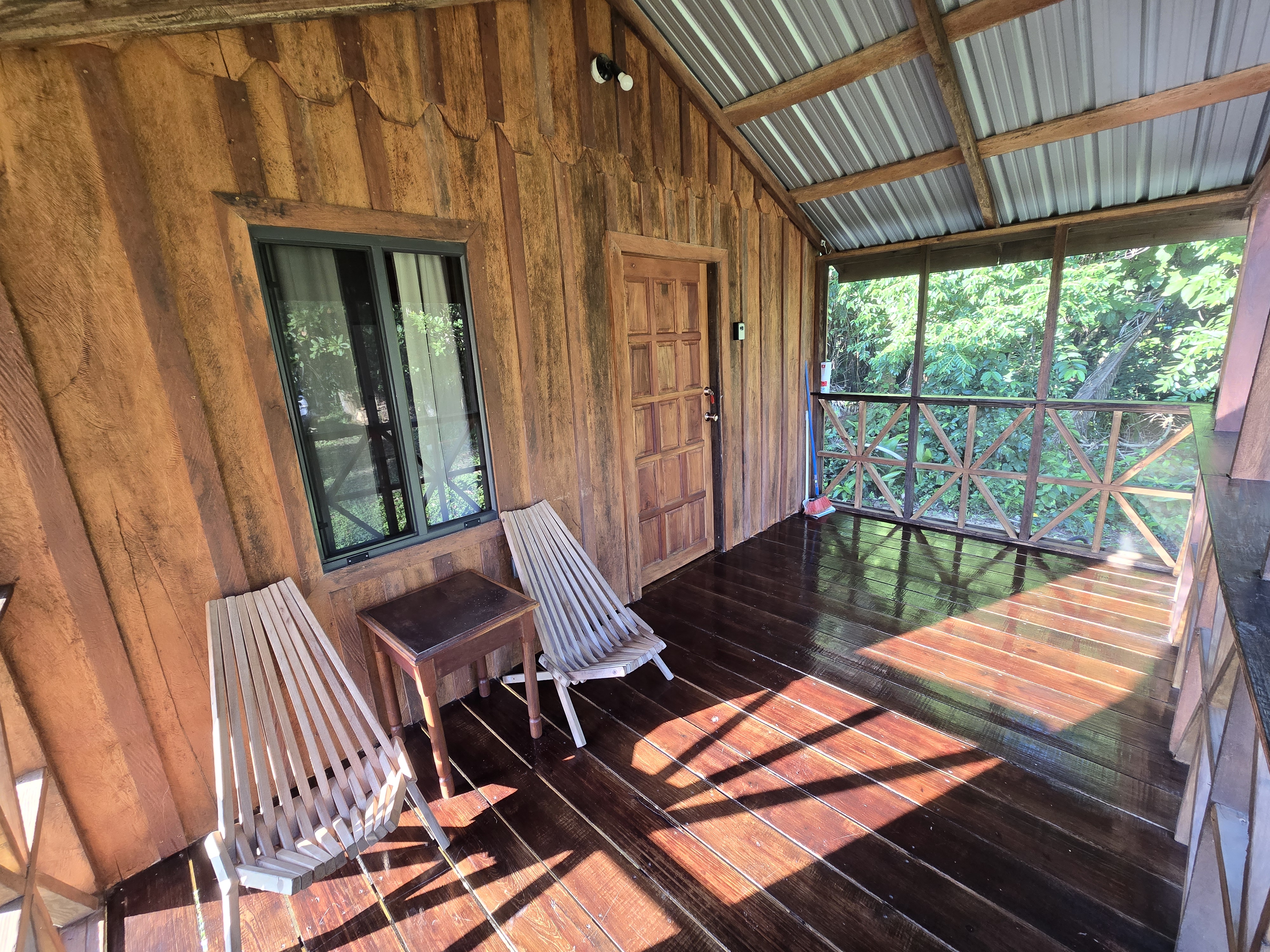 Hibiscus Cabin