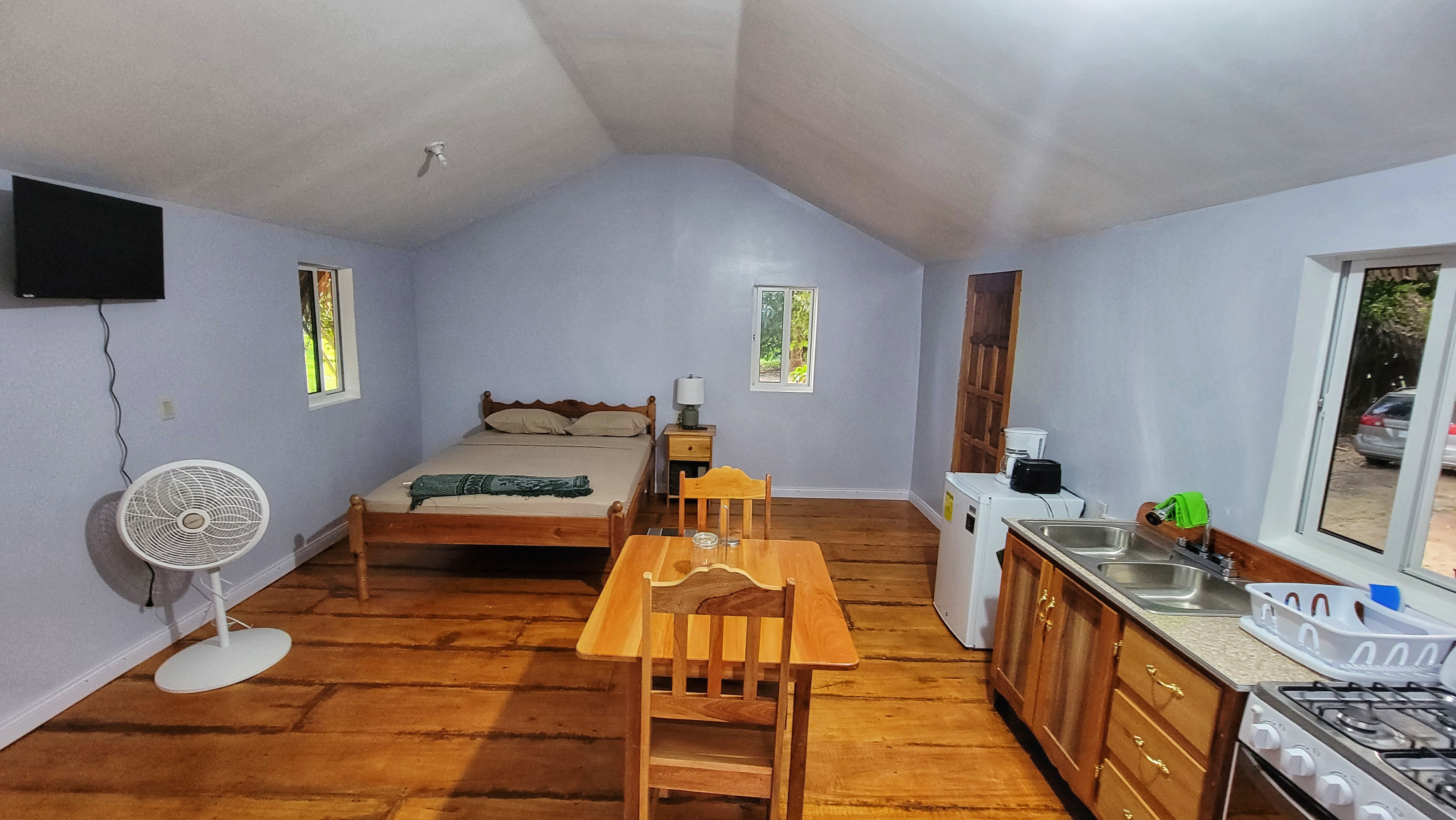 Cotton Tree Cabin