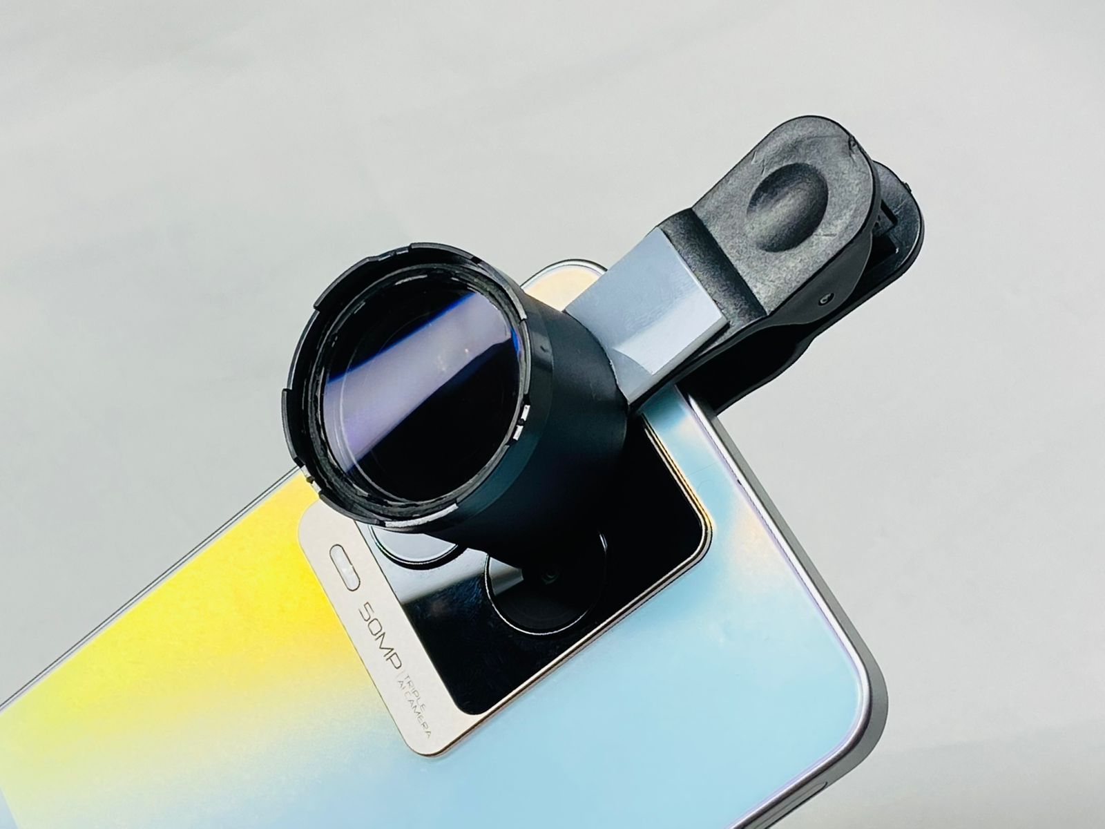 Prosumer Sony 24mm Pro