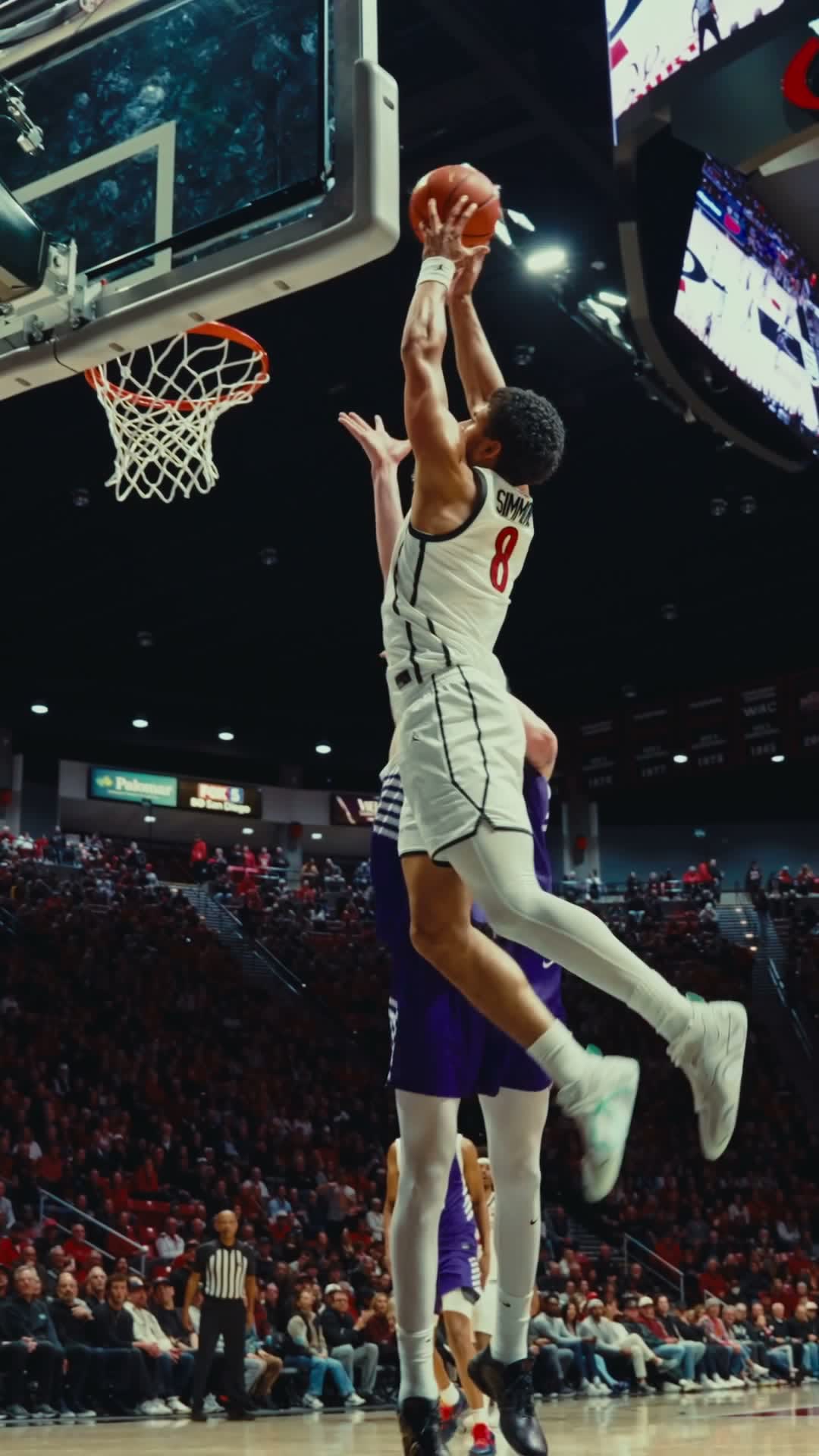 The Dunk — Tae