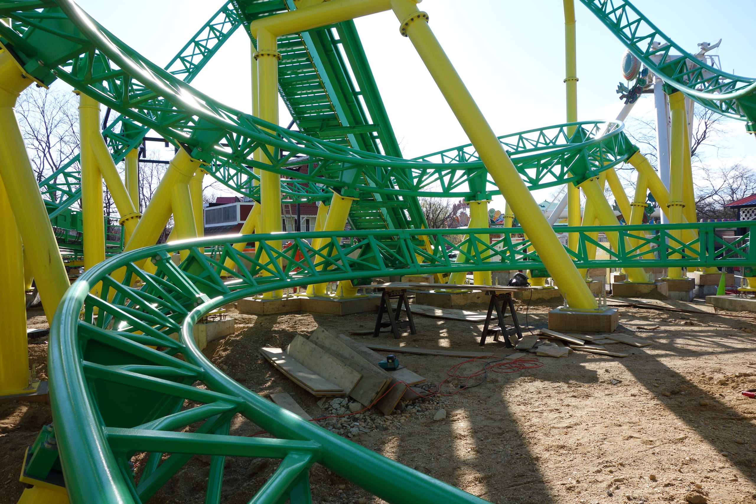 Spinning Coaster by Mack Rides – Family-Friendly thrills with a spin