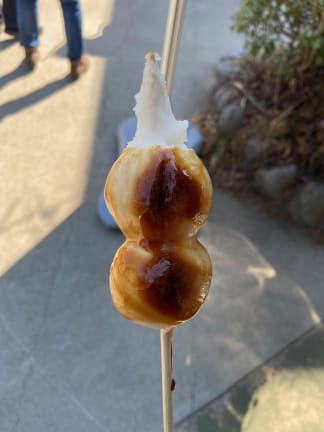 Dango med søt soyasaus