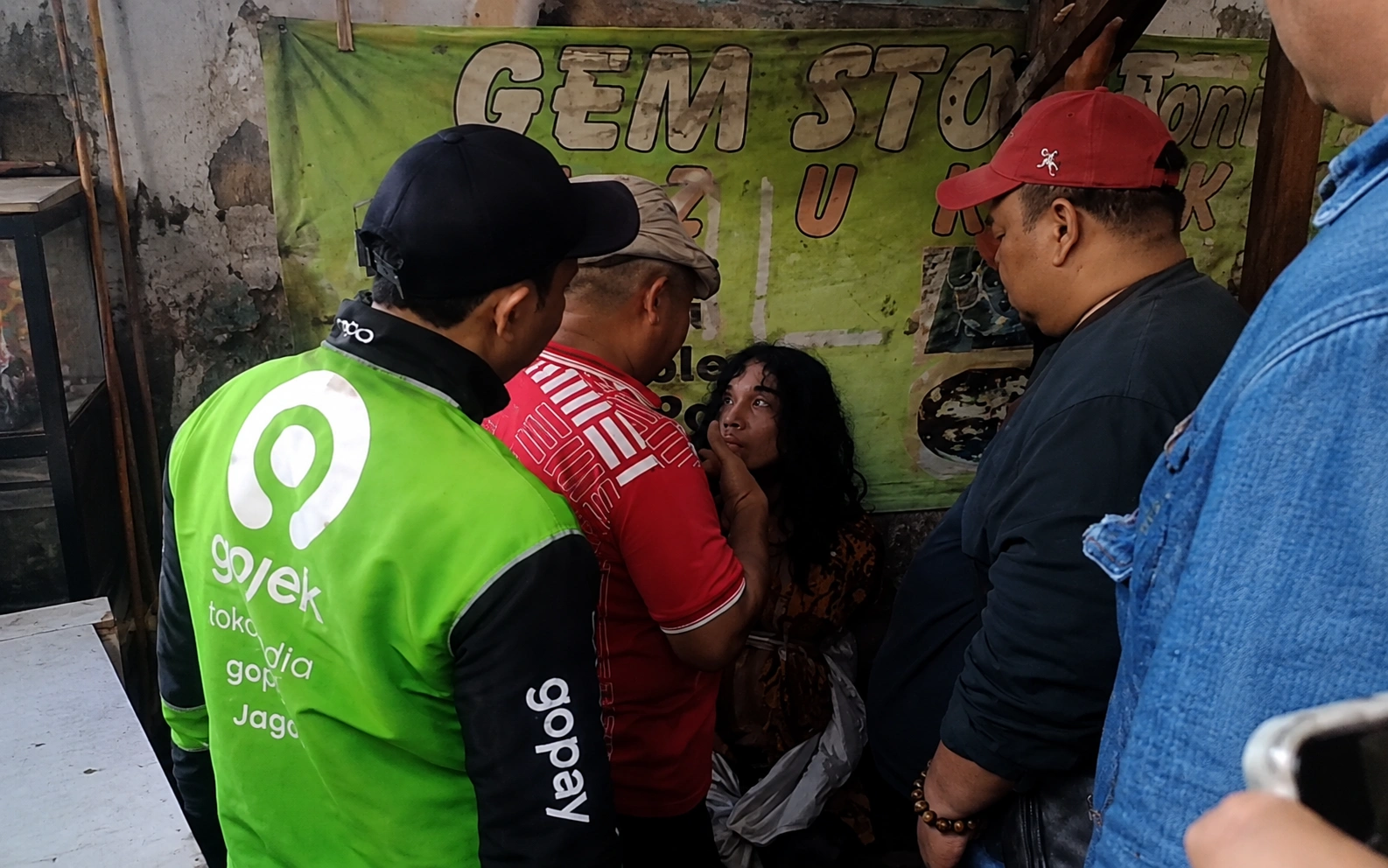 Amplop Misterius di Kalideres Picu Isu Ritual, Polisi Amankan Pria Tak Dikenal