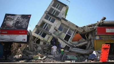 Gempa M7,4 Hantam Kolombia, Korban Tewas Tembus 100 Orang: Tim Penyelamat Berpacu dengan Waktu