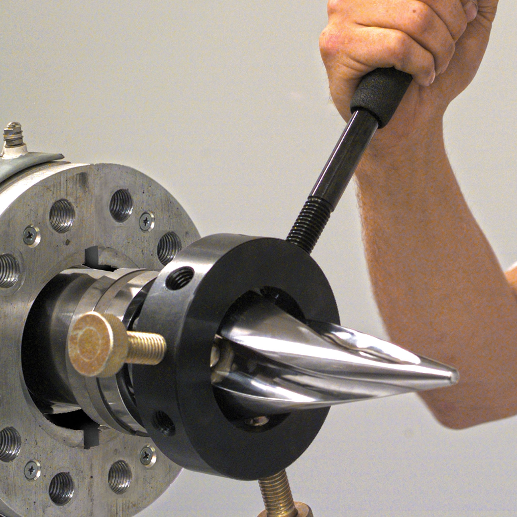 Adjustable Screw Tip Wrench - Image 2