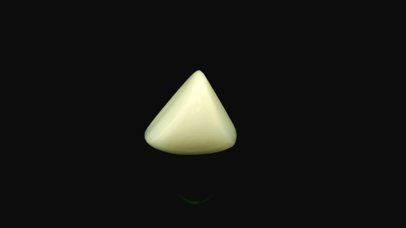 Natural White Coral / Moonga 4.10 cts