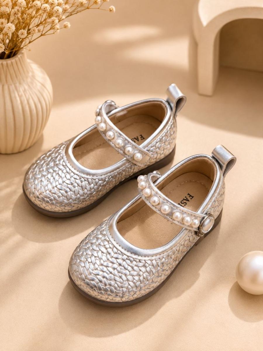 Corporate shoe 