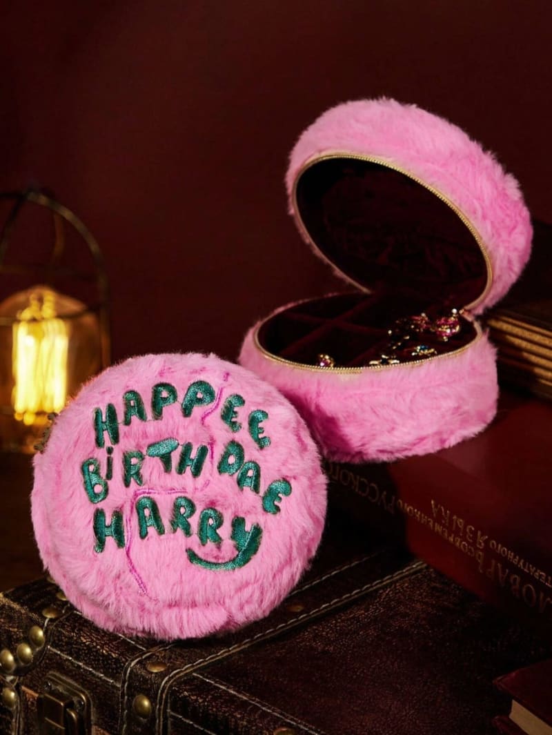 Joyero de felpa con diseño inspirado en Harry Potter