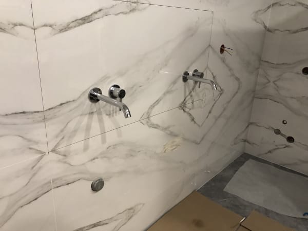 Установка встраиваемого смесителя Kludi Bozz