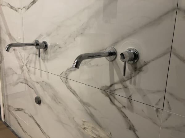 Установка встраиваемого смесителя Kludi Bozz