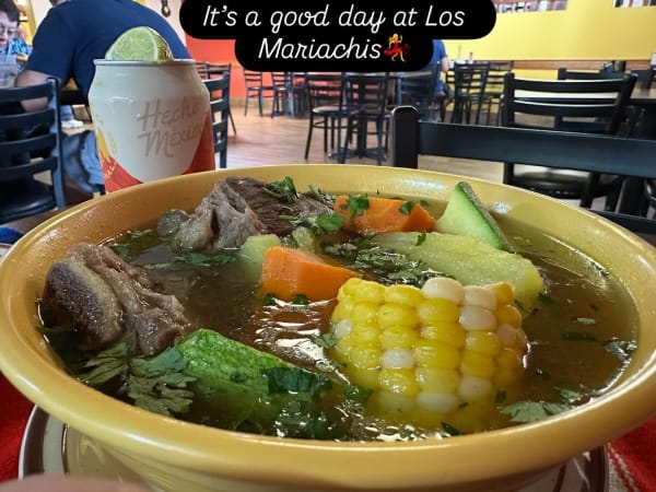 Caldo de Res - Auténtico Platillo Mexicano