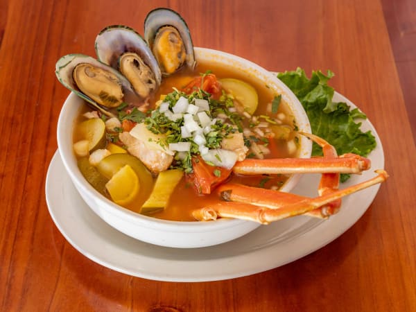 7 Mares Traditional Soup