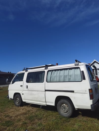 Nissan Caravane 