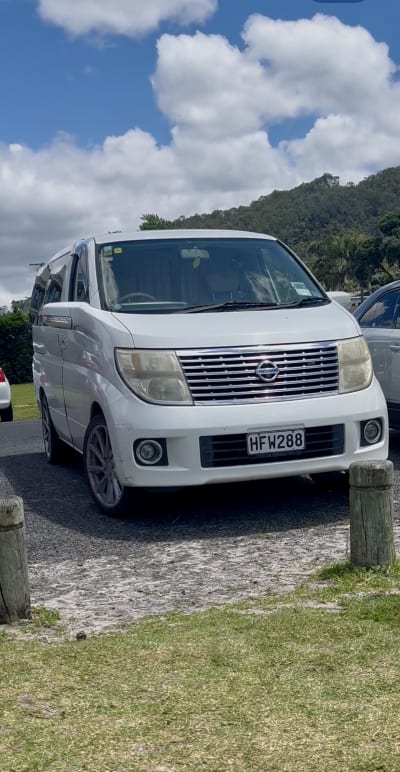 Nissal elgrand