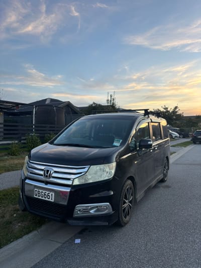 Honda step wagon 2010
